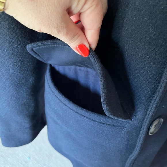 Cool and Classic Navy Wool Peacoat by Gap - Recycled Italian Wool NWT XS - Picture 9 of 9